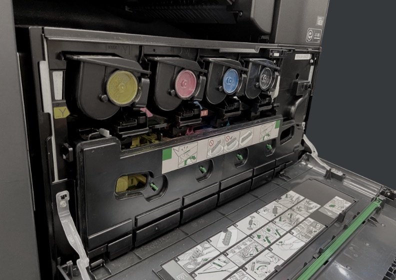 カラー複合機の画像4